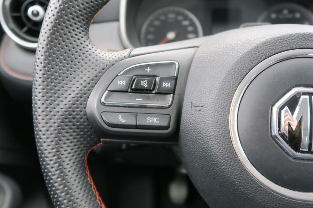 MG ZS SUV 1.5 COMFORT 106 5P 11