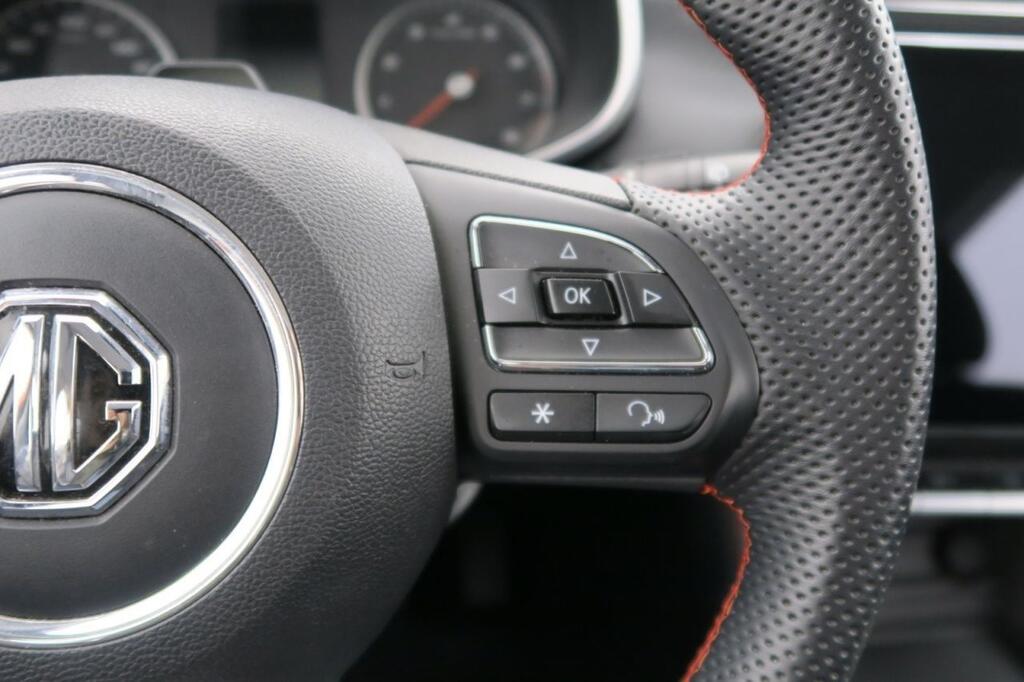 MG ZS SUV 1.5 COMFORT 106 5P 12