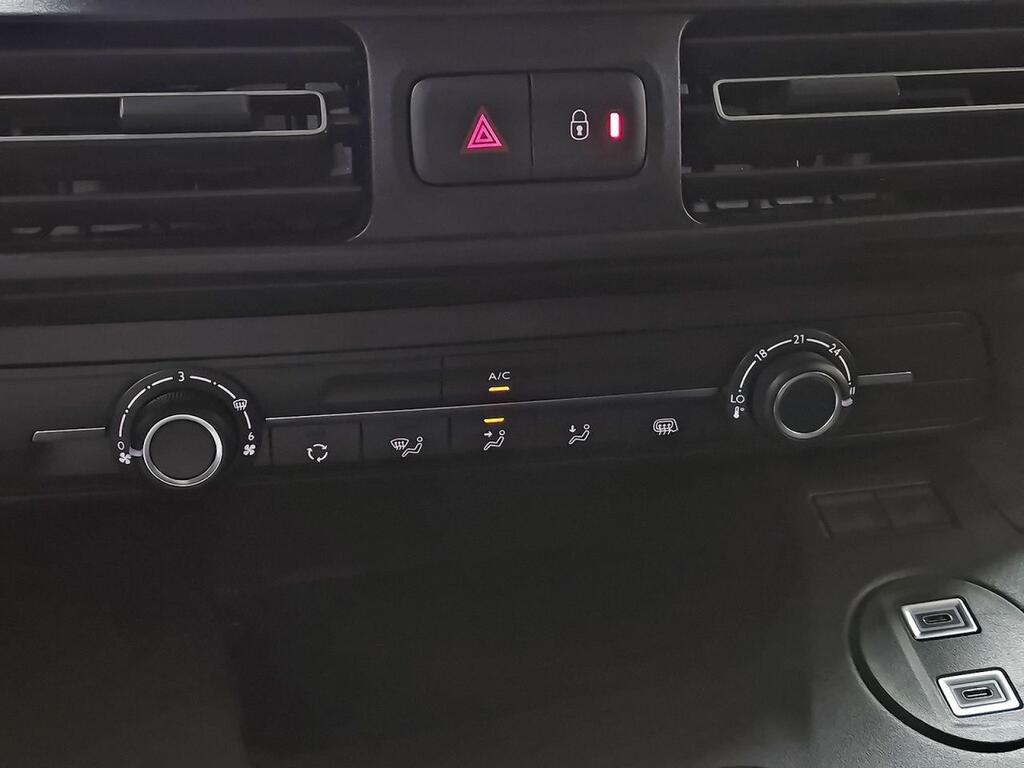 Fiat Doblò FURGON SERIE3 EASY PRO 1.5 BLUEHDI 75KW 650KG L1 100CV 3P 22