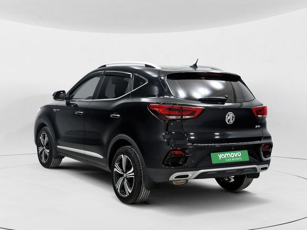 MG ZS 1.5 Luxury 2