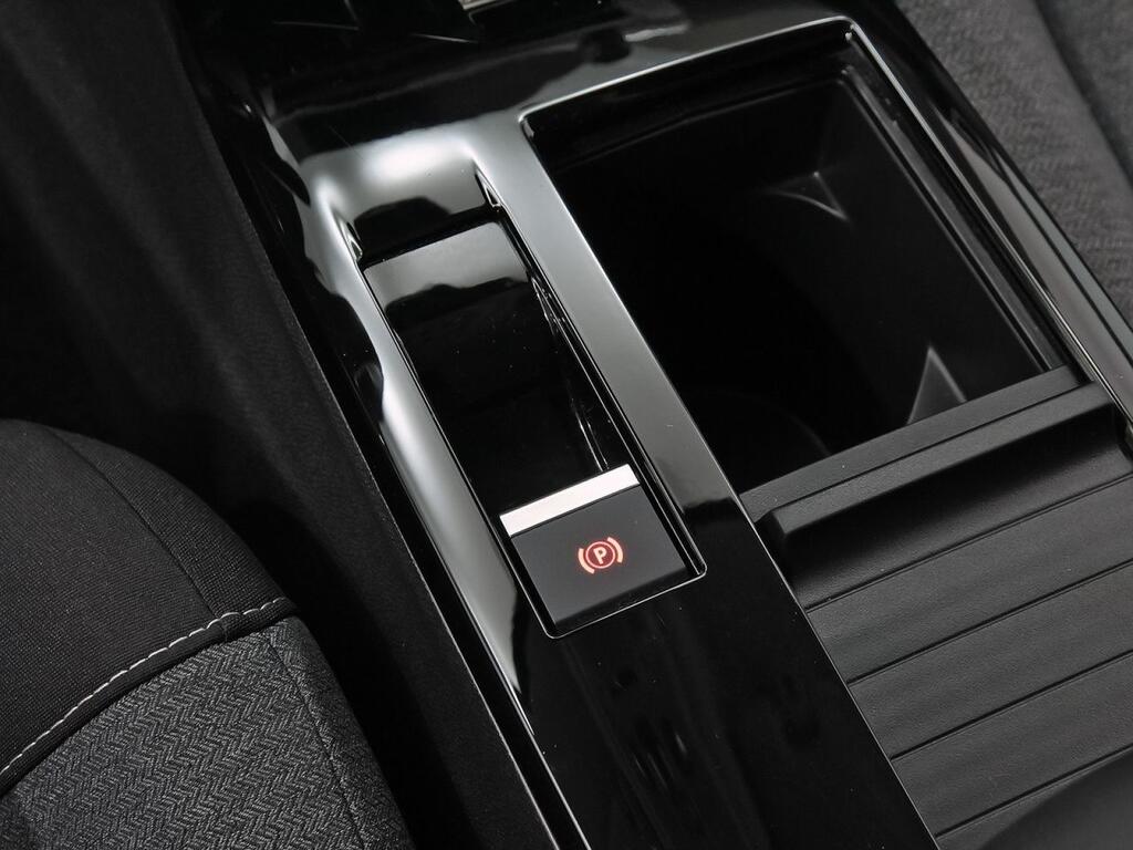 Citroën C4 X Hybrid 136 e-DCS6 You 30