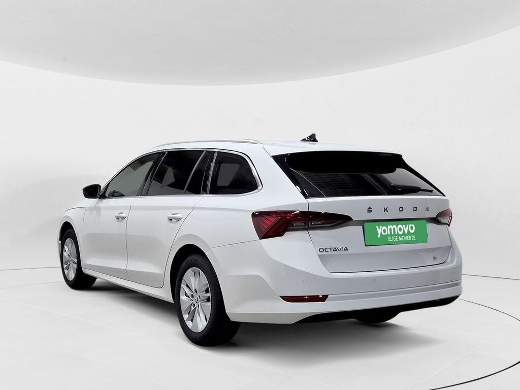 Skoda Octavia Combi 2.0 TDI 110kW DSG Ambition Plus 2