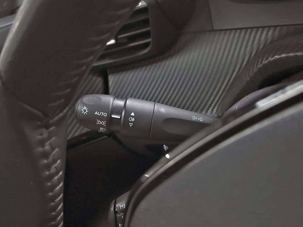 Peugeot 2008 ACTIVE PACK 1.2 PURETECH 100CV S&S 6 VEL. MAN 5P 15