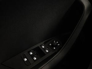 Skoda Karoq 1.0 TSI 81kW (110CV) Ambition 13
