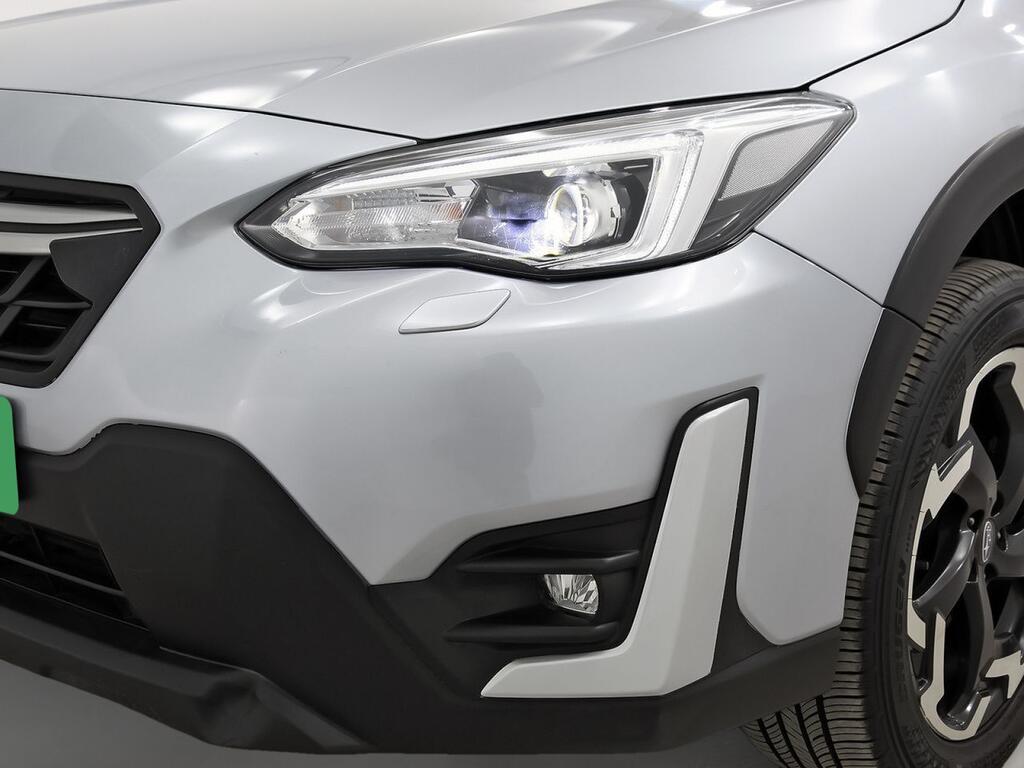 Subaru XV 2.0i Hybrid CVT Executive Plus 36