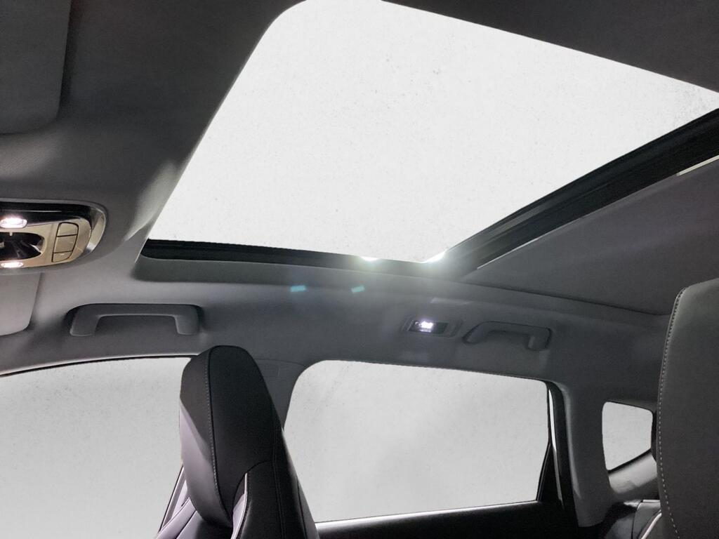 Ebro S700 1.6 TGDI Luxury 7 DCT 22