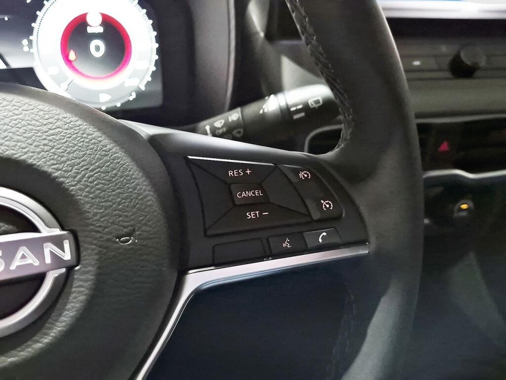 Nissan Juke DIG-T 84 kW (114 CV) 6M/T N-Connecta 17