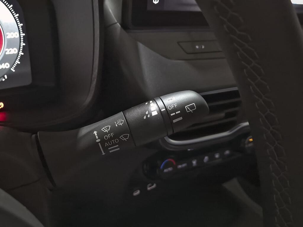 Nissan Juke DIG-T 84 kW (114 CV) 6M/T N-Connecta 15