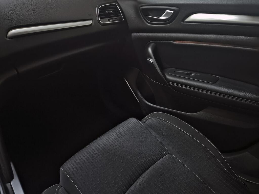 Renault Megane Zen Tce GPF 103 kW (140CV) EDC 31