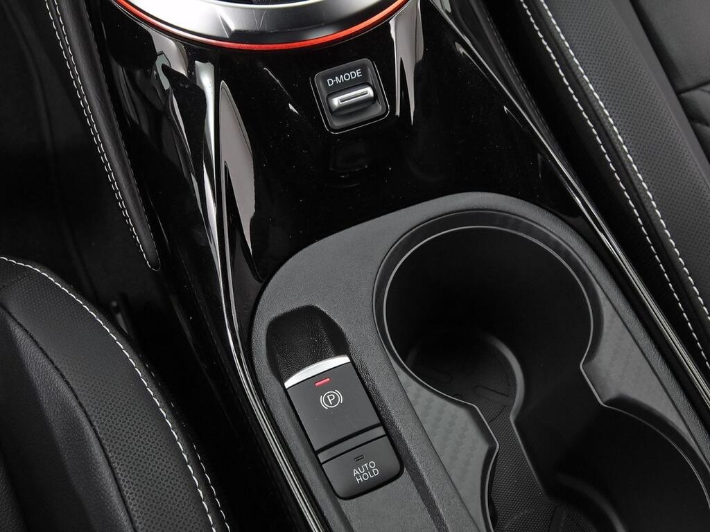 Nissan Juke DIG-T 84 kW (114 CV) DCT 7 Vel. Tekna 33