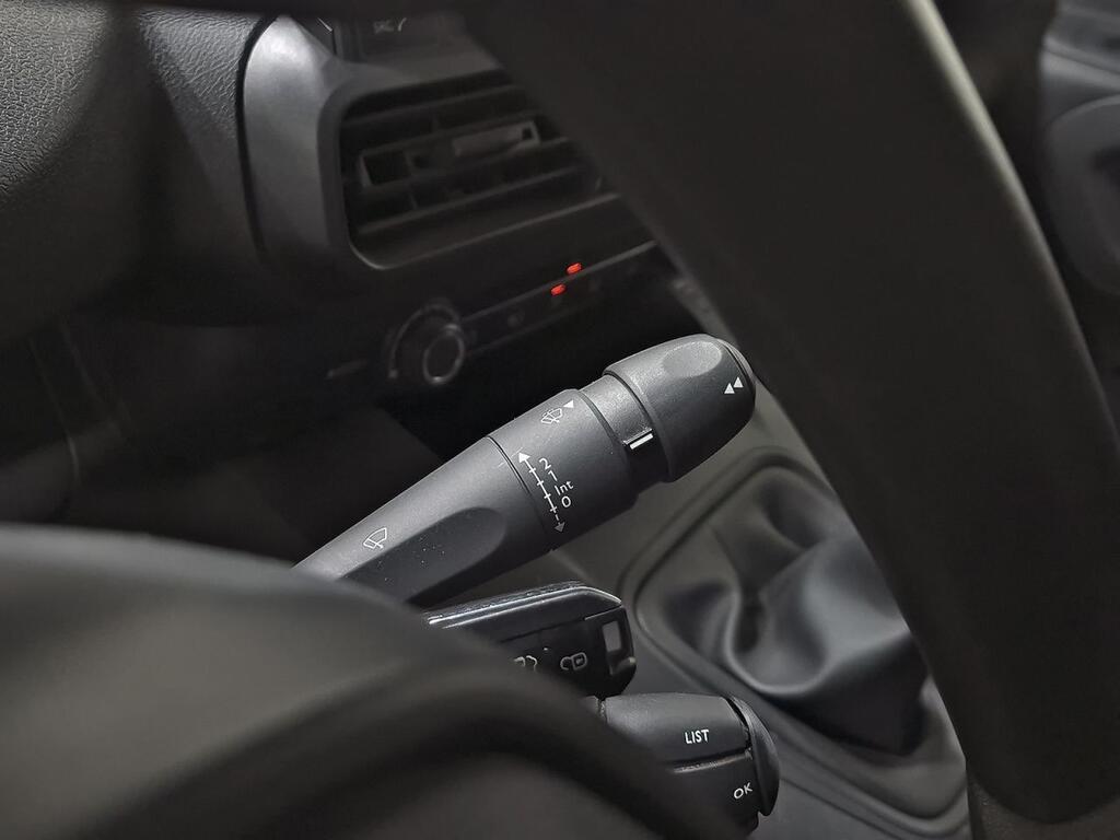 Peugeot Partner FURGON 1.5 BLUEHDI 100 PRO STANDARD 3P 600KG 17