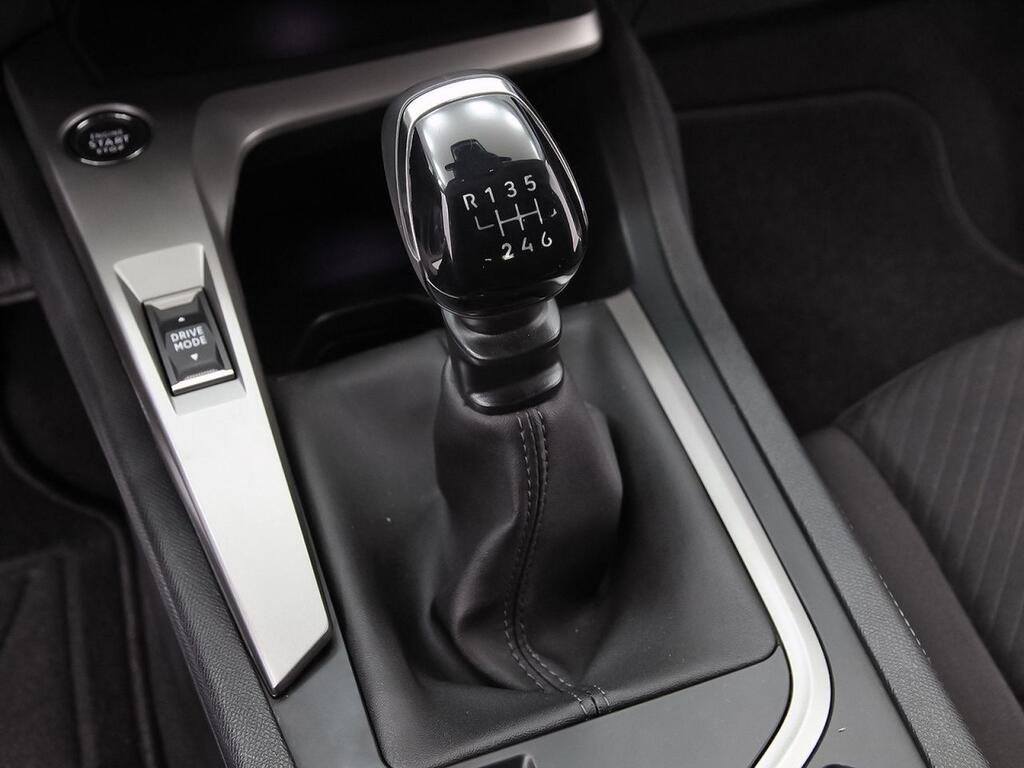 Peugeot 308 5P Active Pack PureTech 130 S&S MAN 28