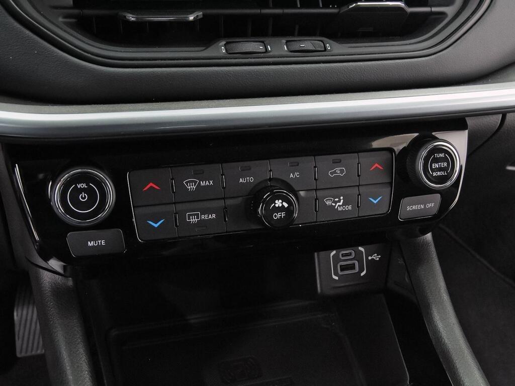 Jeep Compass 1.3 Gse T4 96kW (130CV) Limited MT FWD 32