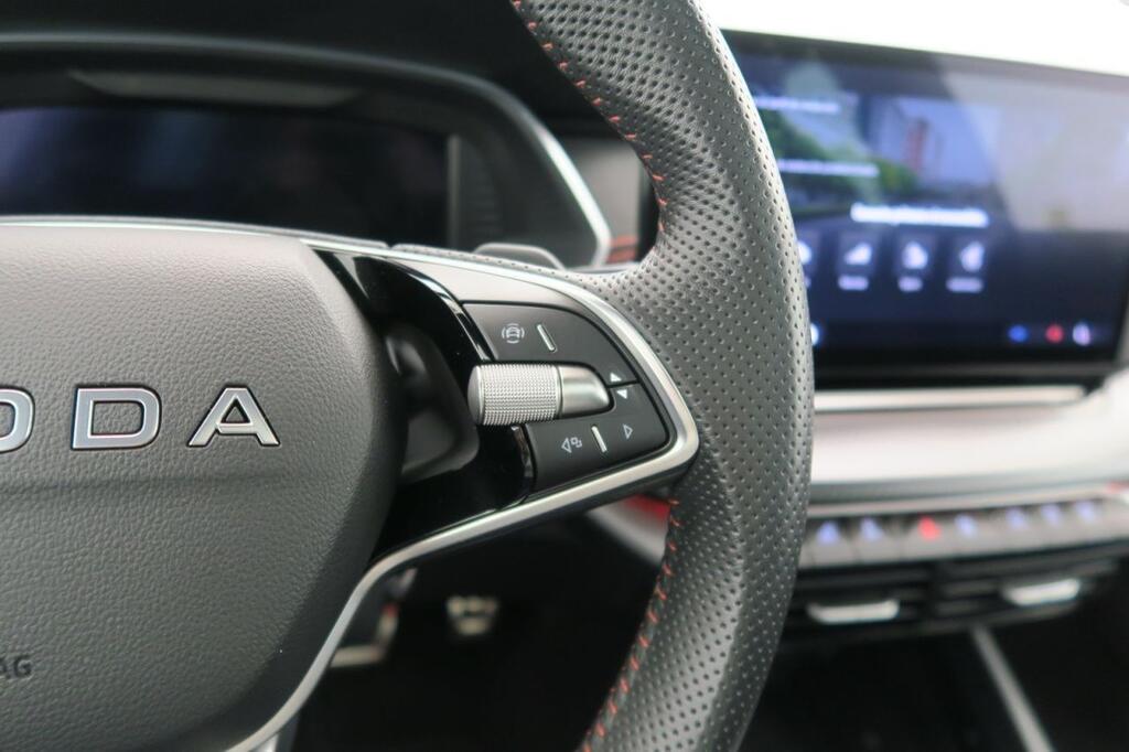 Skoda Octavia COMBI RS 2.0 TSI 265 CV DSG 5P 16