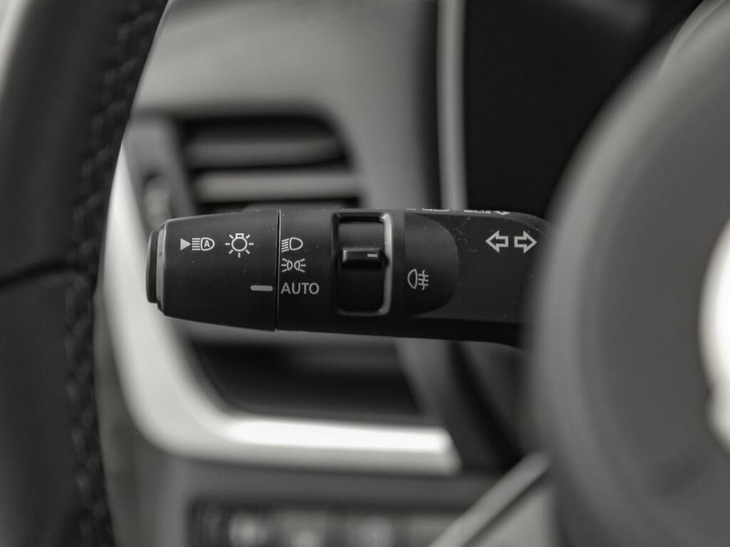 Nissan Qashqai DIG-T 103kW (140CV) mHEV 4x2 Acenta 12