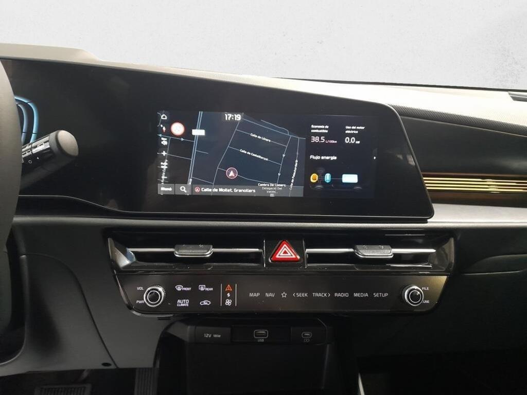 Kia Niro 1.6 GDi HEV 104kW (141CV) Drive 18