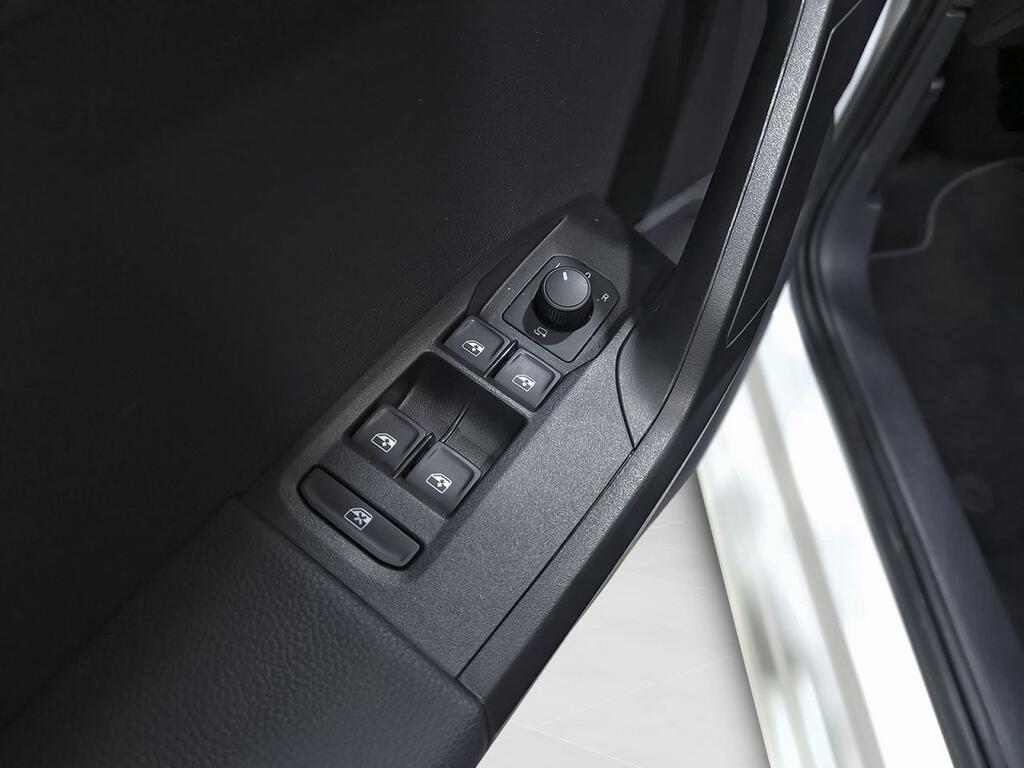 Seat Ibiza 1.0 TSI 85kW (115CV) Style Plus 11