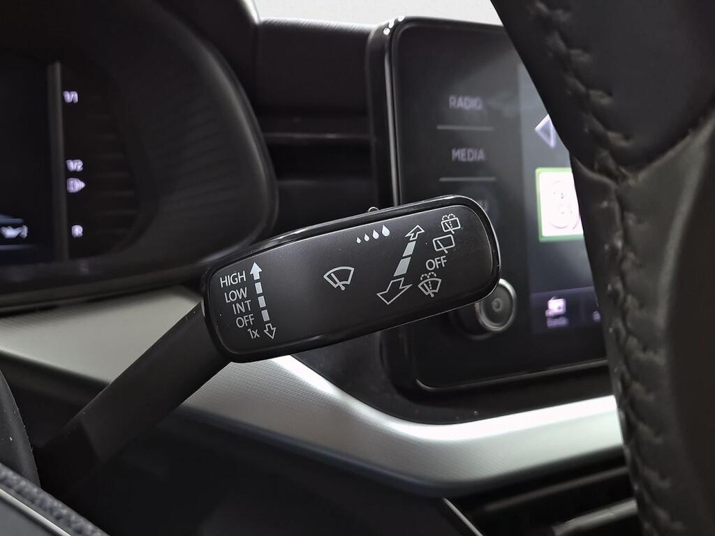 Skoda Kamiq 1.0 TSI 81kW (110CV) Ambition 13