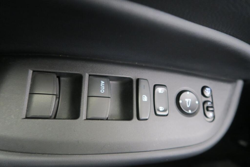 Honda Jazz HYBRID 1.5I-MMD ELEGANCE 14