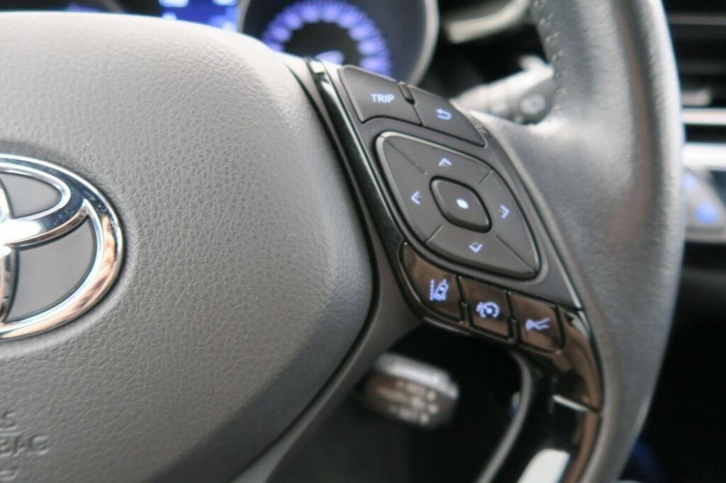 Toyota C-HR ADVANCE 1.8 VVT-I HYBRID 122 CV AUTO 5P 13