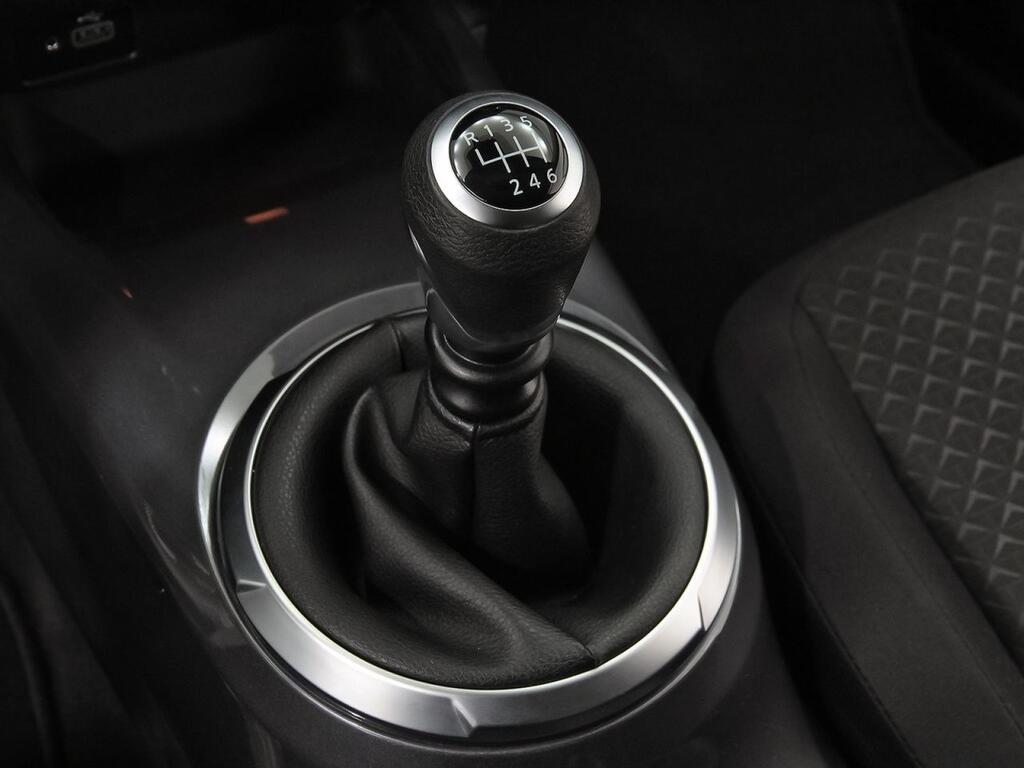 Nissan Juke DIG-T 84 kW (114 CV) 6M/T Acenta 27