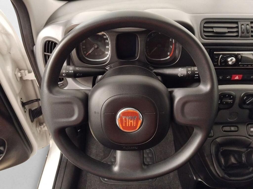 Fiat Panda CROSS 1.0 MHEV 70 CV 5P 6