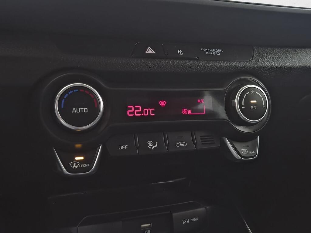 Kia Stonic 1.2 DPi 62kW (84CV) Drive 29