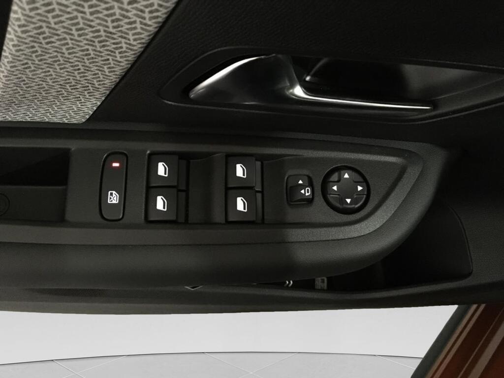 Citroën C4 PureTech 130 S&S 6v Feel Pack 18