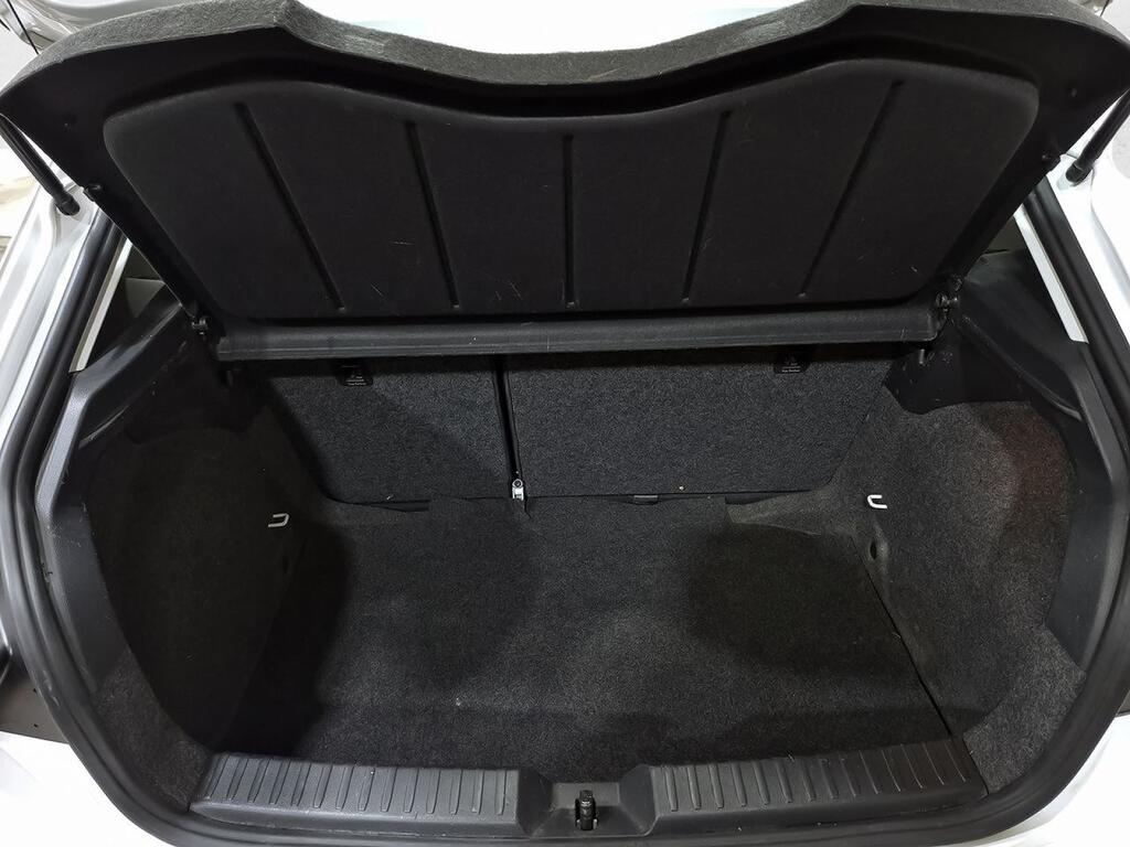 Seat Ibiza 1.0 MPI 59kW (80CV) Reference 9