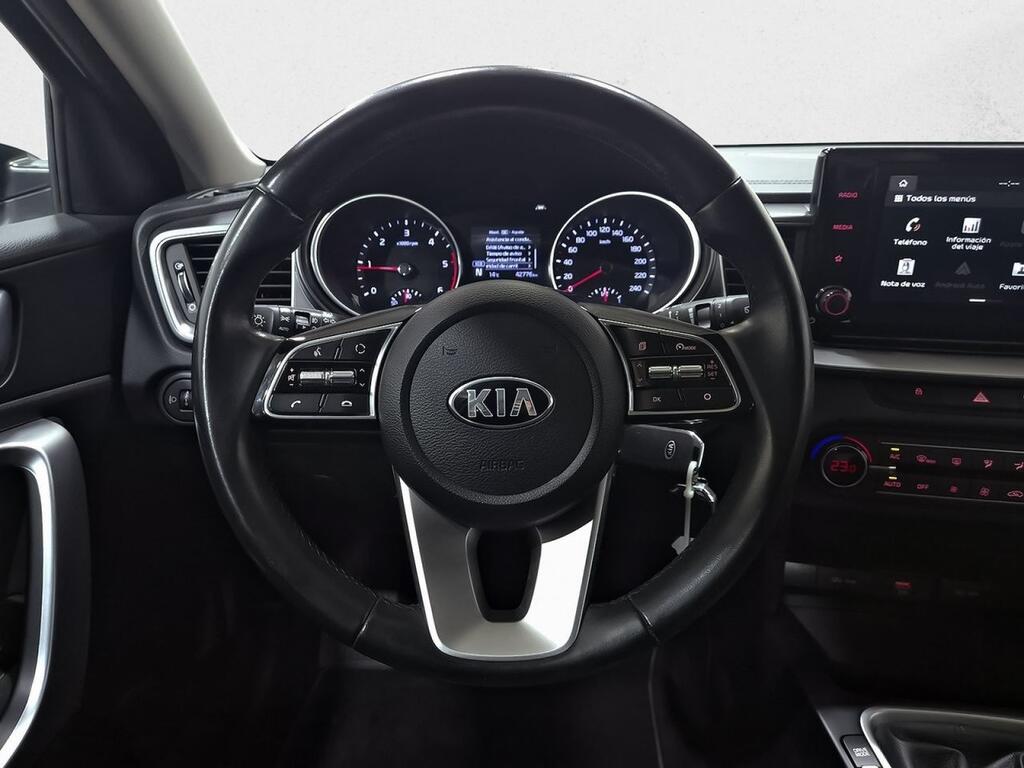 Kia XCeed 1.6 MHEV iMT Drive 100kW (136CV) 21
