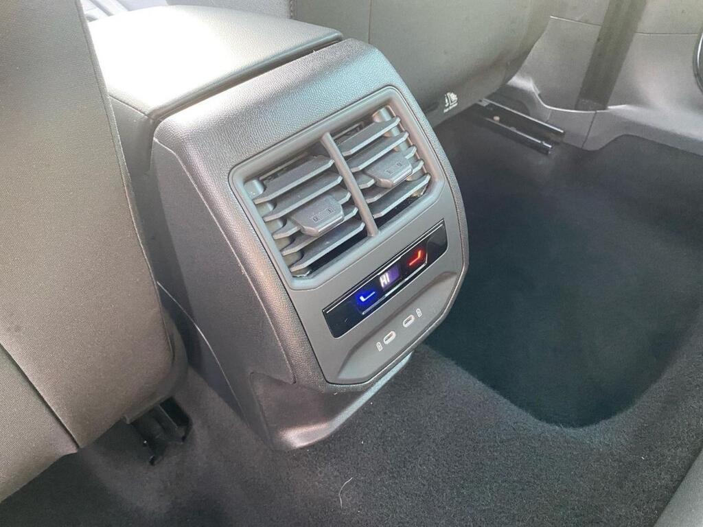 Seat Leon 1.5 TSI 85kW S&S Style 25 Aniversario 12