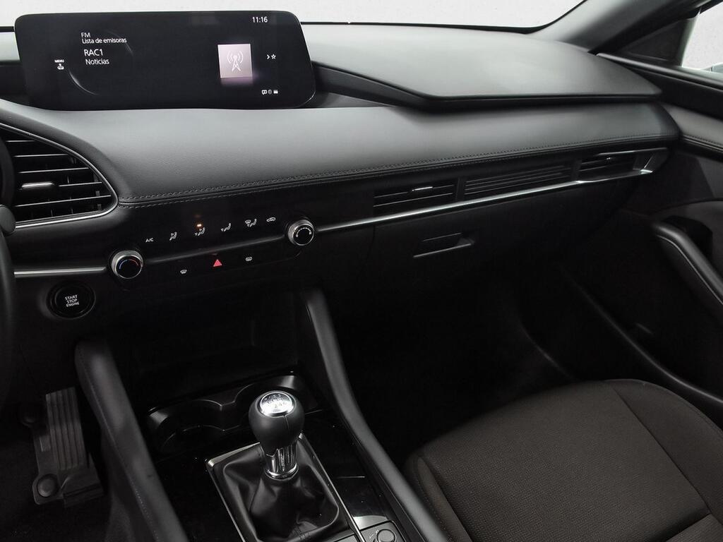 Mazda 3 2.5L E-SKY G MHEV 103kW Prime-line 11