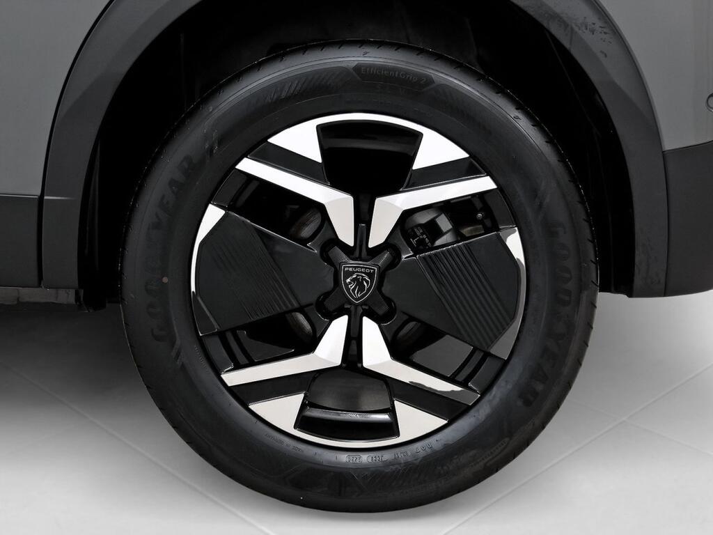 Peugeot 2008 GT Puretech 130 S&S EAT8 11