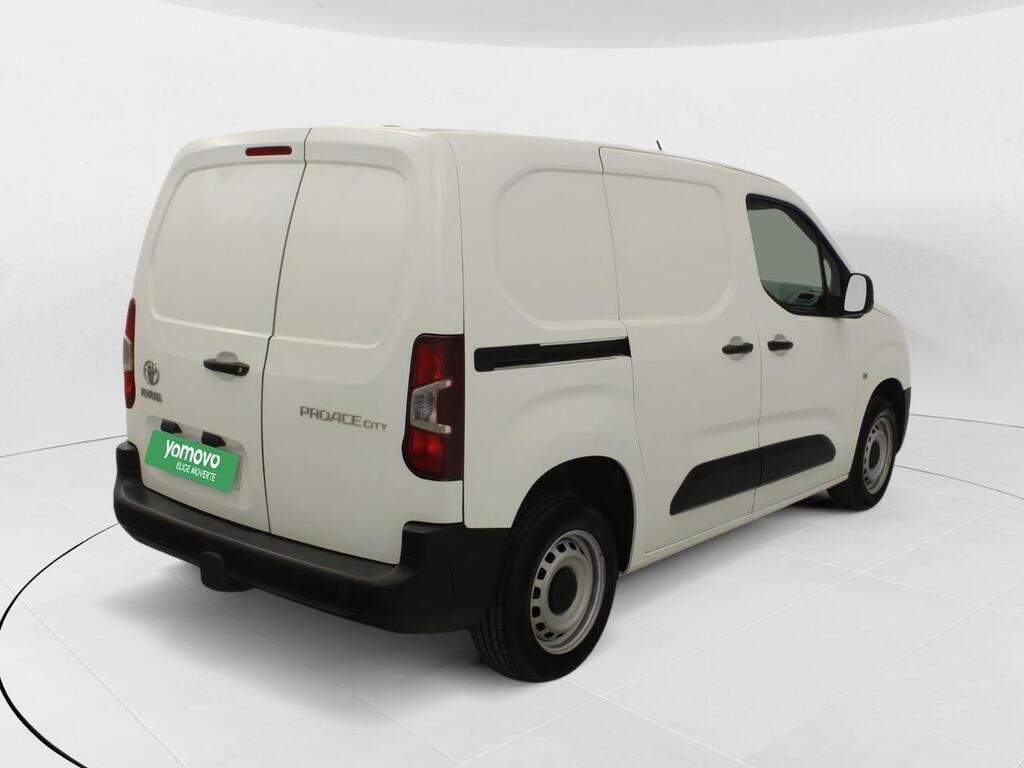 Toyota Proace City FG 1.5D 102 CV MWB 4P 3