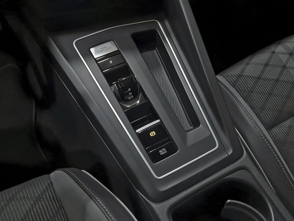 Volkswagen Golf R-Line 1.5 eTSI 110kW (150CV) DSG 29