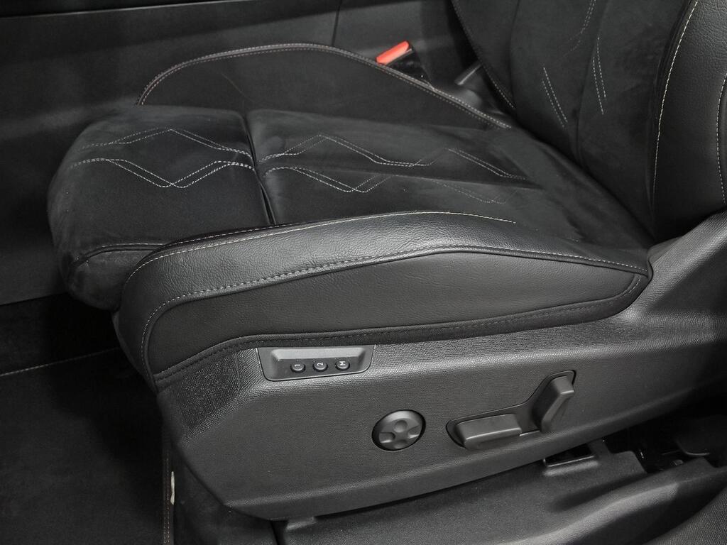 DS DS 7 BlueHDi 130 Automático PERF LINE + 13