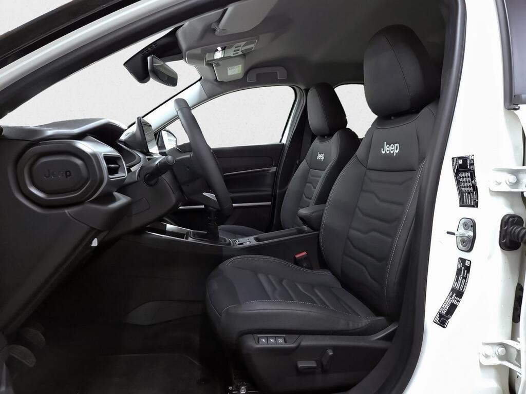 Jeep Avenger 1.2 G 74kW (100CV) Summit 8