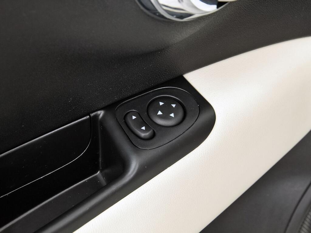 Fiat 500 Dolcevita 1.0 Hybrid 51KW (70 CV) 13