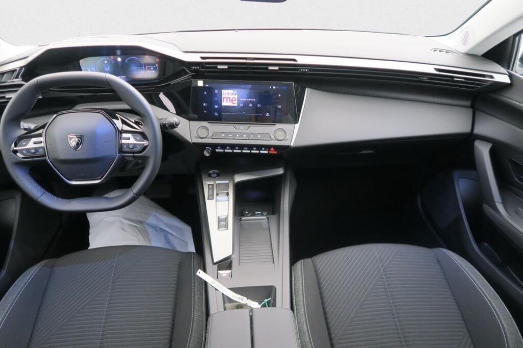 Peugeot 308 5P Active Hybrid 180 eEAT8 12