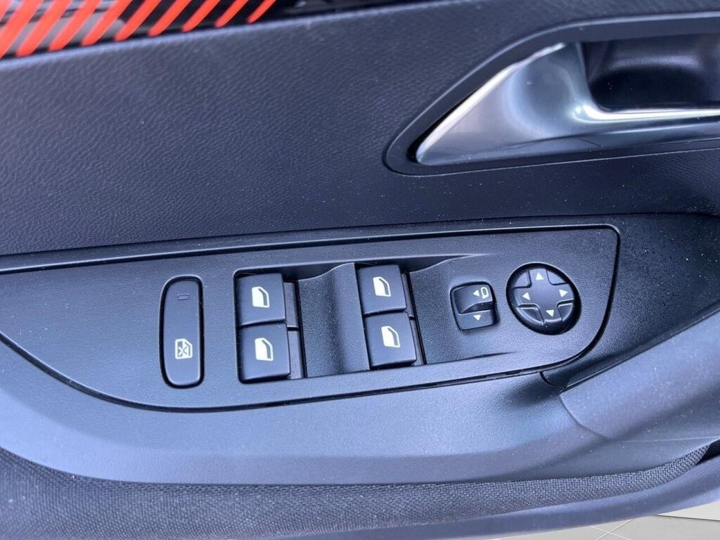 Peugeot 2008 ACTIVE PACK ELECTRICO 100KW 136CV AUTO 5P 11