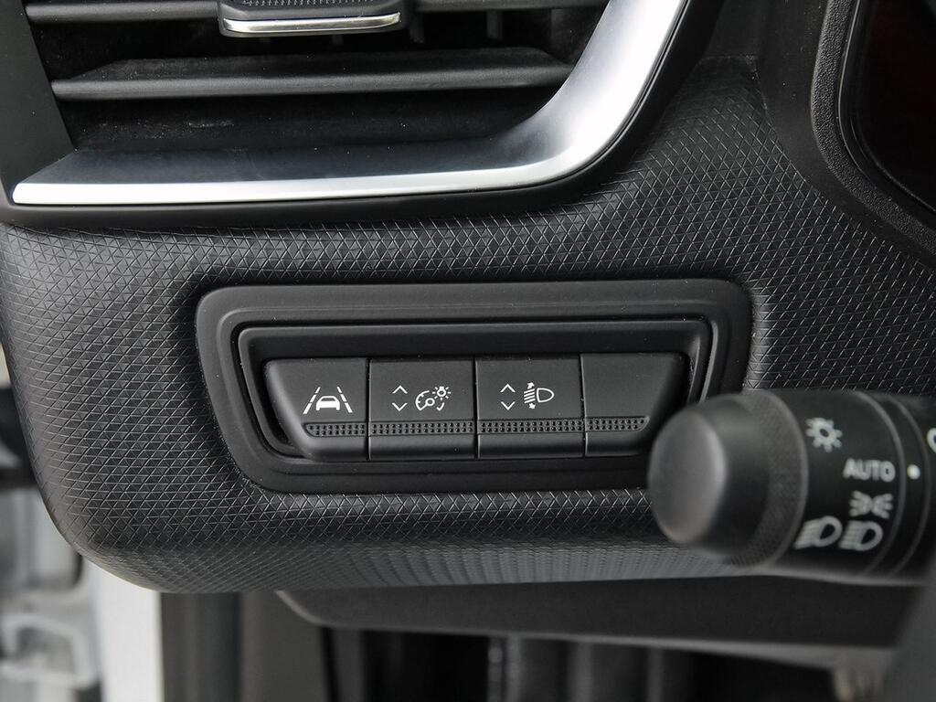 Renault Clio Equilibre TCe 67 kW (91CV) 14