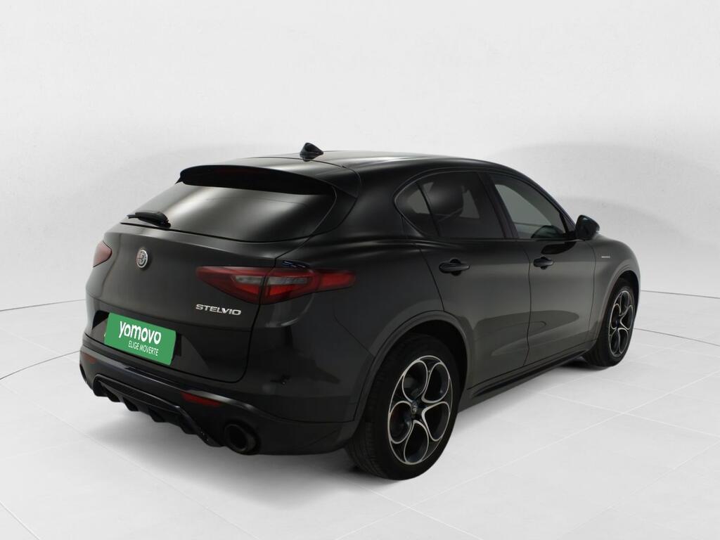 Alfa Romeo Stelvio VELOCE 2.2 D TURBO 210 CV AUTO 4WD 5P 3
