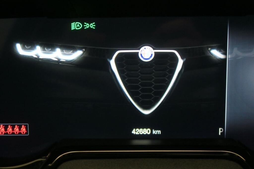 Alfa Romeo Tonale SPECIALE 1.3 MULTI-AIR PHEV 280 CV Q4 4WD 5P (TECHO) 8