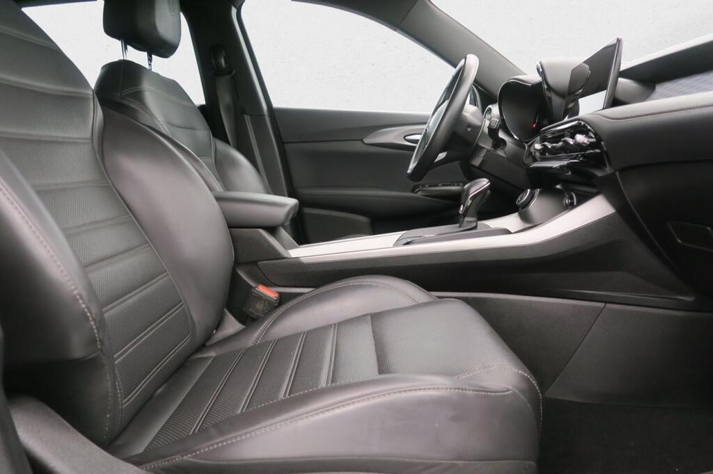 Alfa Romeo Tonale SPECIALE 1.3 MULTI-AIR PHEV 280 CV Q4 4WD 5P (TECHO) 18