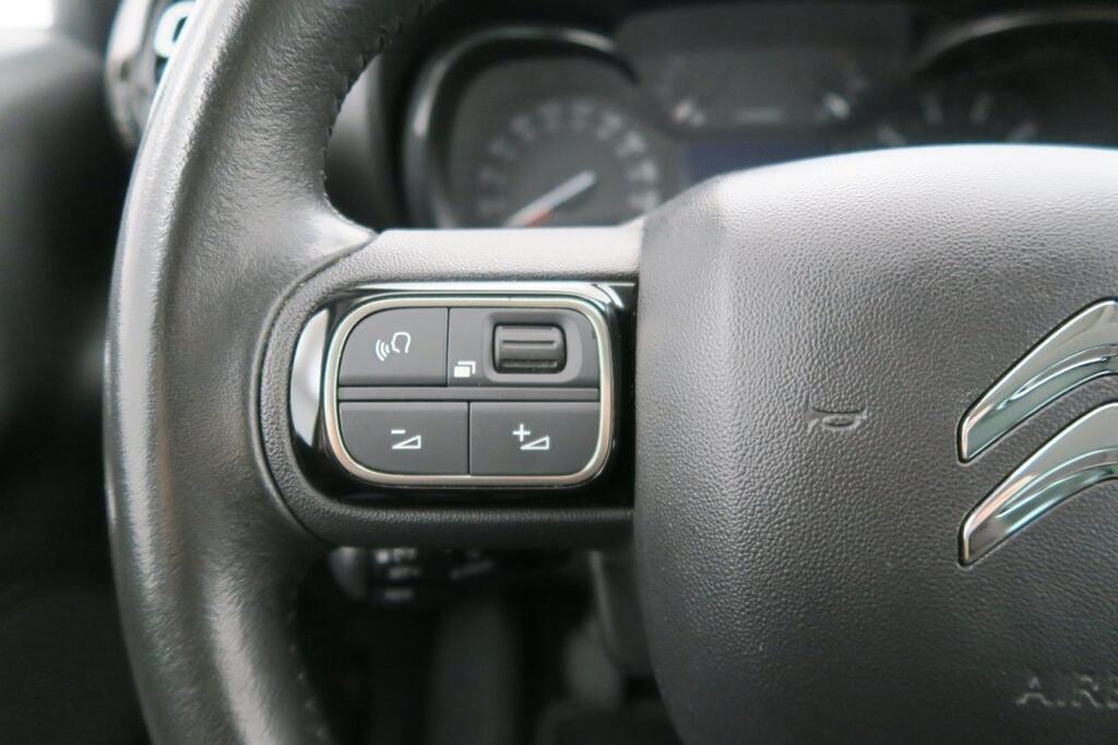 Citroën C3 Aircross C-SERIES 1.5 BLUEHDI 110 CV S&S 5P 11