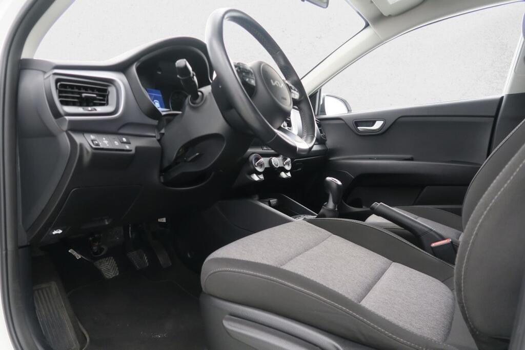 Kia Stonic CONCEPT 1.0 T-GDI MHEV IMT 100 CV 5P 7