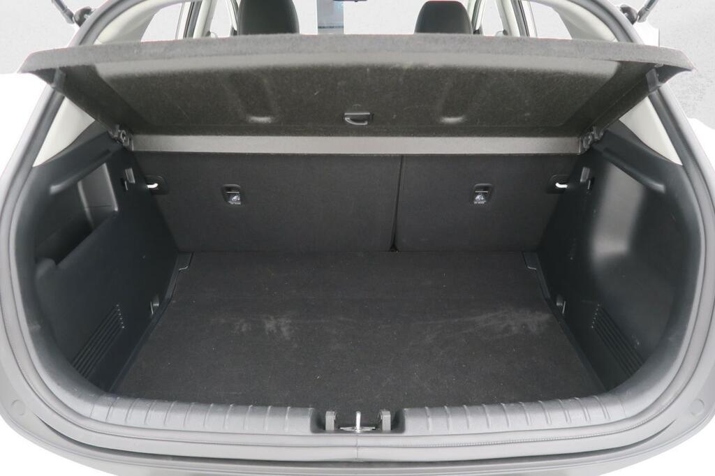 Kia Stonic CONCEPT 1.0 T-GDI MHEV IMT 100 CV 5P 22