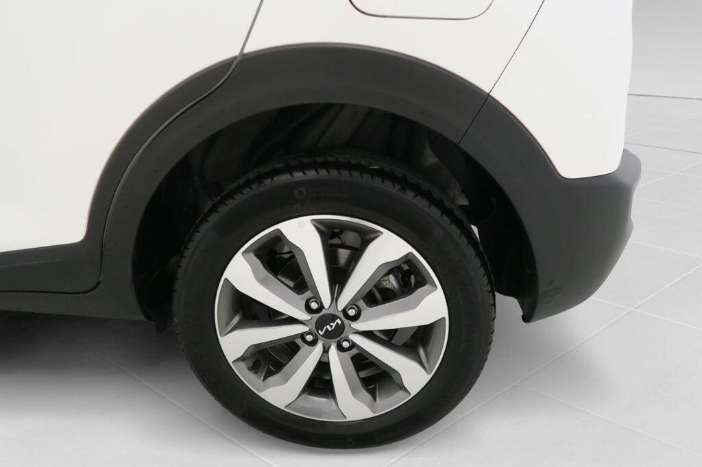 Kia Stonic CONCEPT 1.0 T-GDI MHEV IMT 100 CV 5P 27