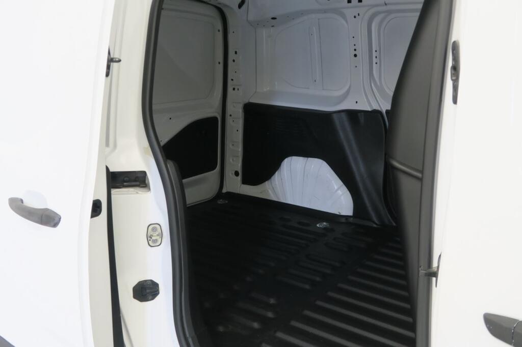 Toyota Proace City FG GX 1.5D 131 CV SWB 4P 14