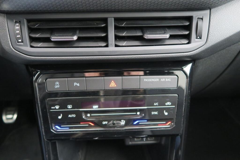 Volkswagen T-Cross SPORT R-LINE 1.0 TSI 110 CV 5P 12